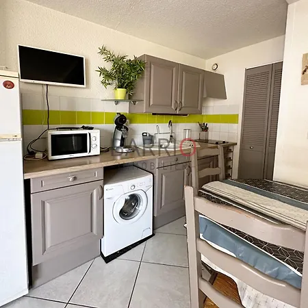 Appartement Argelès-sur-mer - T2 Avec Parking Et Balcon Pour 4 - Fr-1-309-542 *