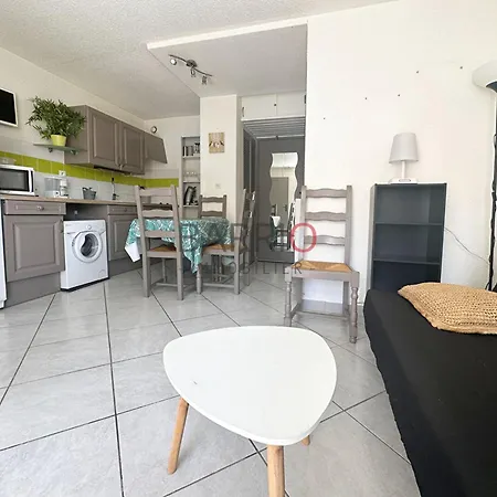 Appartement - T2 Avec Balcon Et Parking - Fr-1-309-542 *