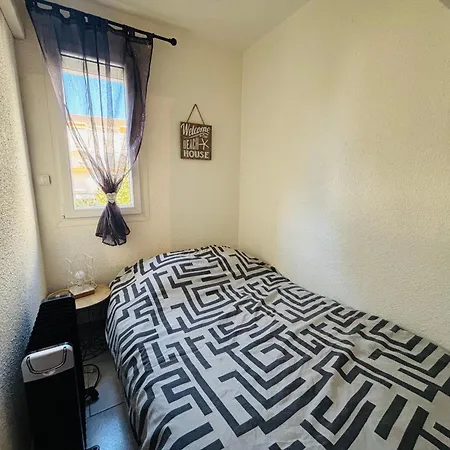 - T2 Avec Balcon Et Parking - Fr-1-309-542